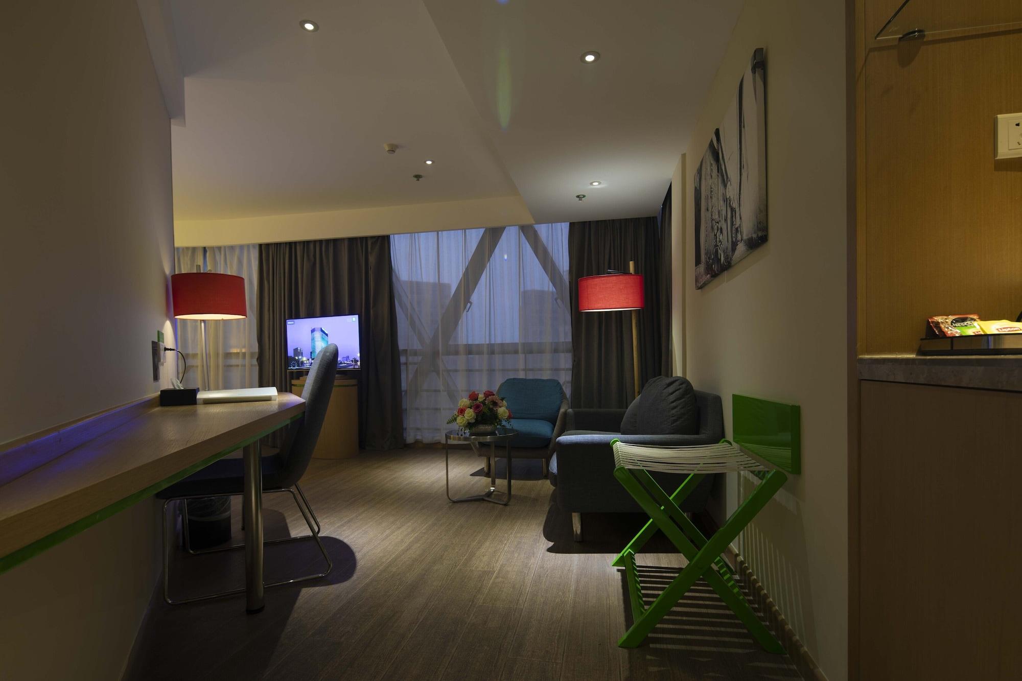 Ibis Styles Nantong Wuzhou International Plaza Hotel Eksteriør billede