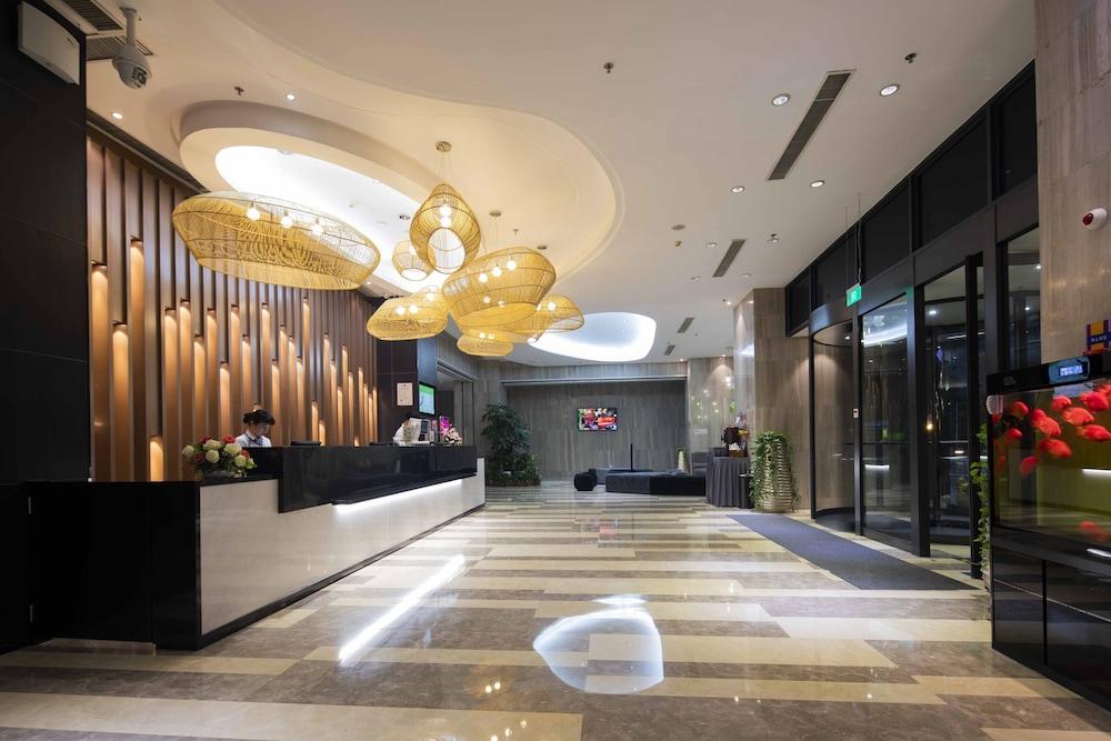 Ibis Styles Nantong Wuzhou International Plaza Hotel Eksteriør billede